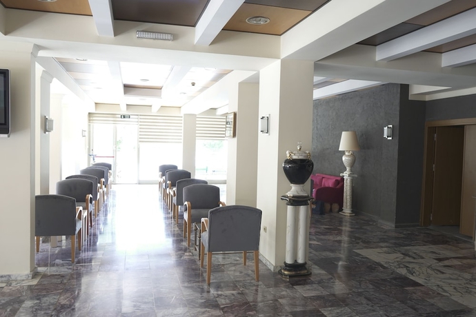 Imagen de los interiores del Hotel Sırma. Foto 16