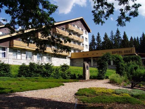Imagen general del Hotel Srn&iacute;. Foto 4