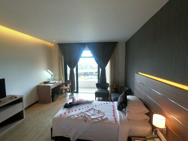 Imagen de la habitación del Hotel Ss Aung Ban. Foto 8