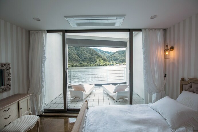 Imagen de la habitación del Hotel Ss Resort. Foto 13