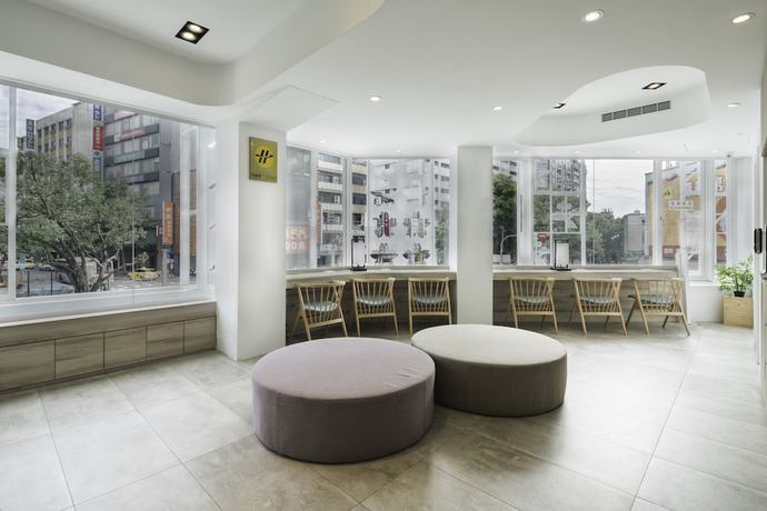 Imagen de los interiores del Hotel Ssbhotel - Shin Sei Bashi. Foto 15
