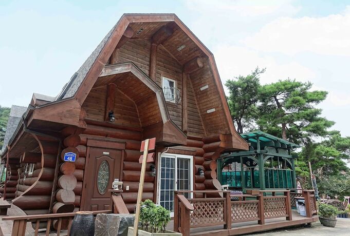 Imagen general del Hotel Sse Log Town. Foto 7