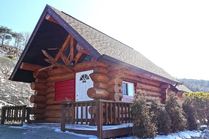 Imagen de la habitación del Hotel Sse Log Town. Foto 14