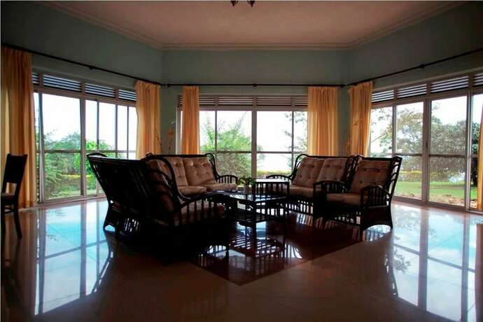 Imagen general del Hotel Ssese Habitat Resort. Foto 4