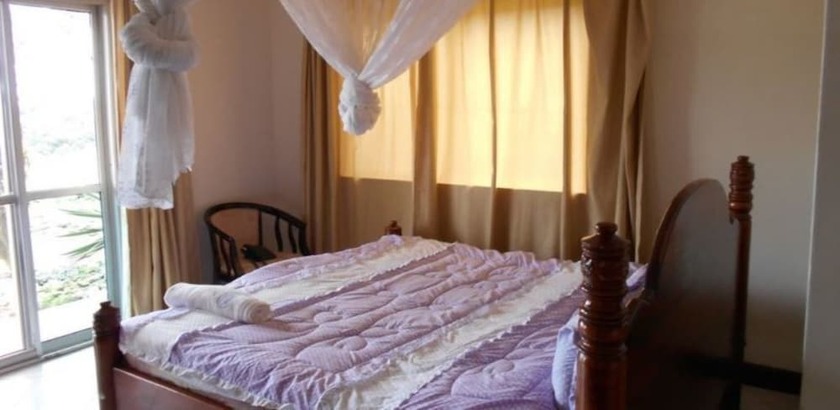 Imagen de la habitación del Hotel Ssese Habitat Resort. Foto 17