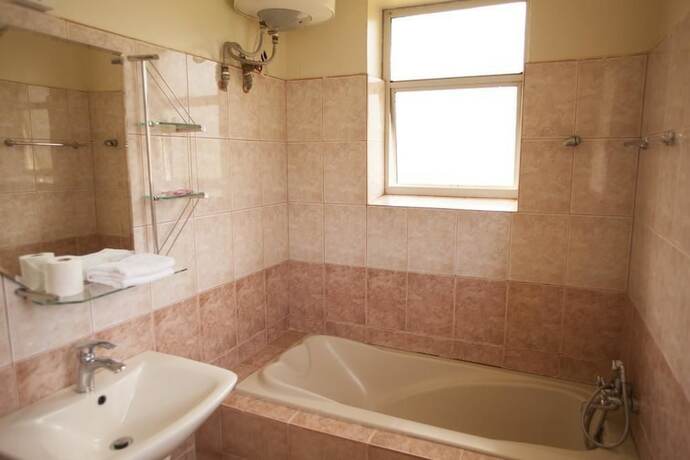 Imagen general del Hotel Ssese Habitat Resort. Foto 8