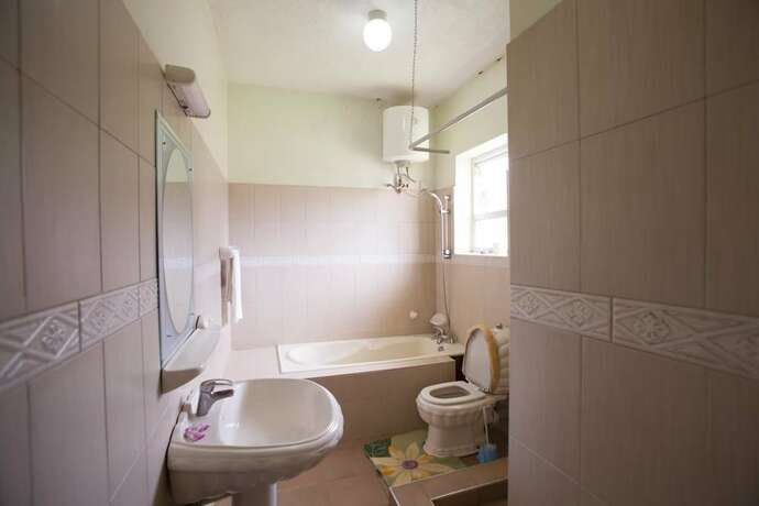 Imagen general del Hotel Ssese Habitat Resort. Foto 13