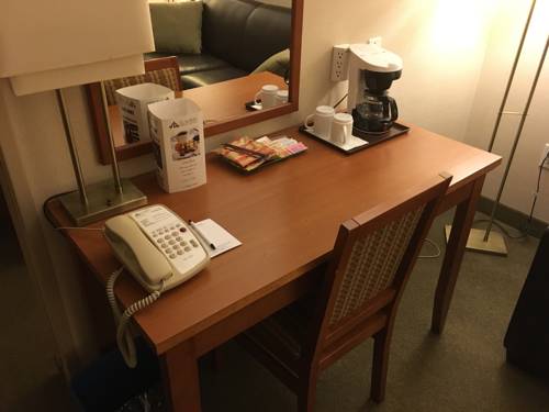Imagen de la habitación del Hotel St. Albert Inn & Suites. Foto 5