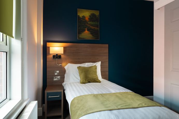 Imagen de la habitación del Hotel St Andrews. Foto 7