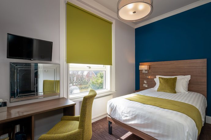 Imagen de la habitación del Hotel St Andrews. Foto 17