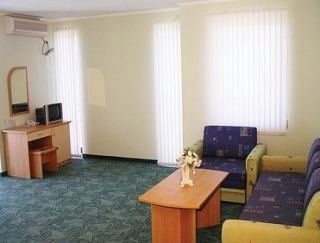 Imagen de la habitación del Hotel St. Anthony. Foto 2
