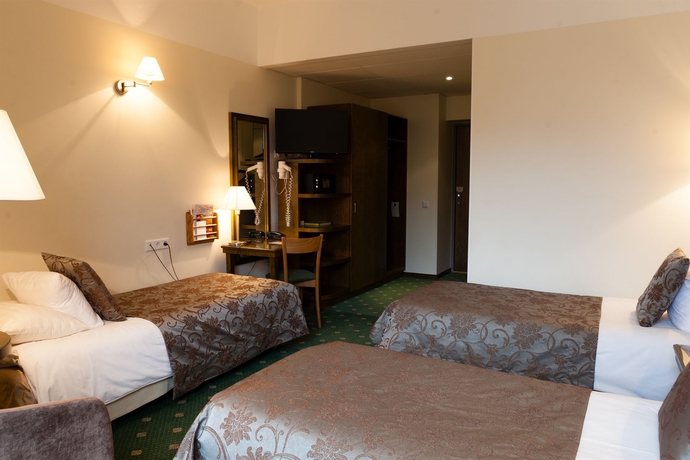 Imagen de la habitación del Hotel St. Barbara. Foto 8