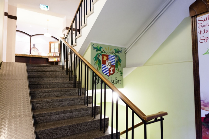 Imagen de los interiores del Hotel St. Barbara. Foto 15