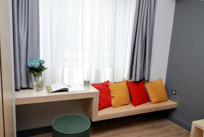 Imagen de la habitación del Hotel St. Bjur Suites. Foto 3