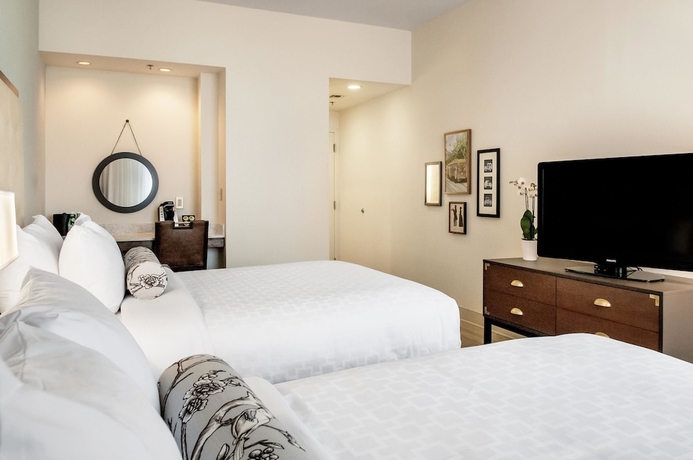 Imagen de la habitación del Hotel St Charles Coach House, Ascend Collection. Foto 5