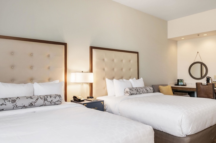 Imagen de la habitación del Hotel St Charles Coach House, Ascend Collection. Foto 6