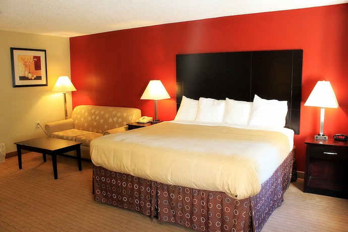 Imagen de la habitación del Hotel St. Charles. Foto 9