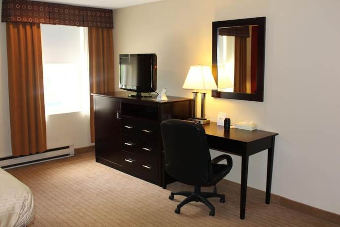 Imagen de la habitación del Hotel St. Charles. Foto 11