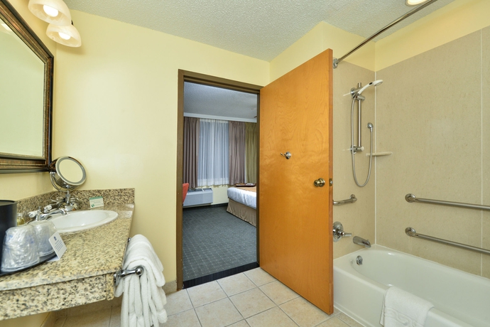 Imagen de la habitación del Hotel St. Charles Inn. Foto 7