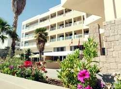 Imagen de los exteriores del Hotel St Constantine. Foto 6