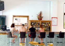 Imagen del bar/restaurante del Hotel St Constantine. Foto 3
