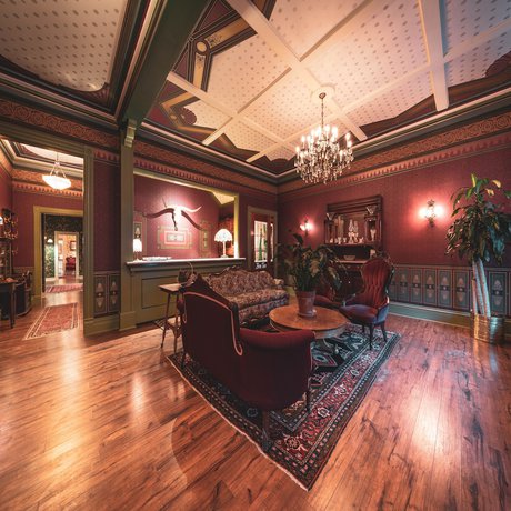 Imagen de los interiores del Hotel St. Elmo. Foto 15