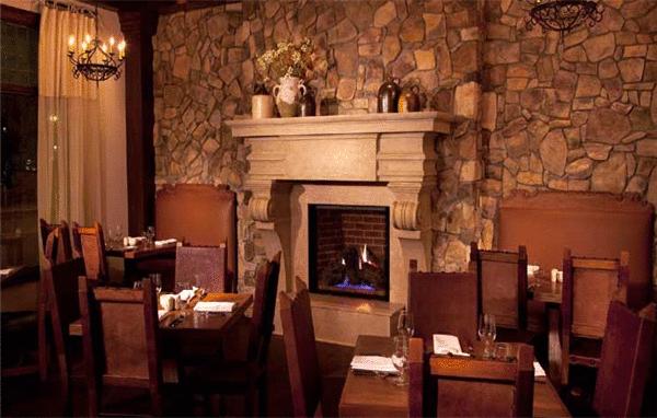 Imagen del bar/restaurante del Hotel St Francis. Foto 2