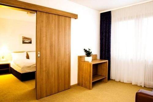 Imagen de la habitación del Hotel St. Fridolin. Foto 16