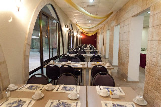 Imagen del bar/restaurante del Hotel St. Gabriel Nazareth. Foto 3