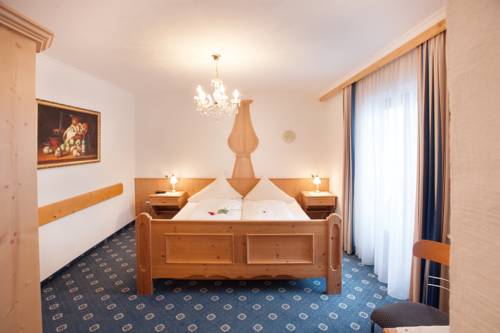 Imagen de la habitación del Hotel St. Georg, Aschau im Zellertal. Foto 4