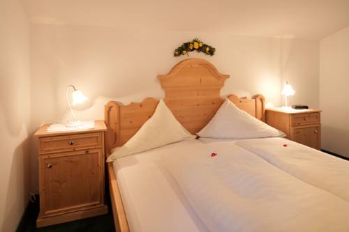 Imagen de la habitación del Hotel St. Georg, Aschau im Zellertal. Foto 9