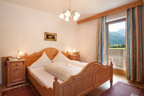 Imagen de la habitación del Hotel St. Georg, Aschau im Zellertal. Foto 14