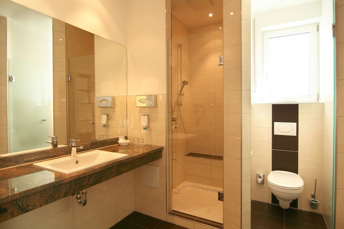 Imagen de la habitación del Hotel St. Georg, Regensburg. Foto 12