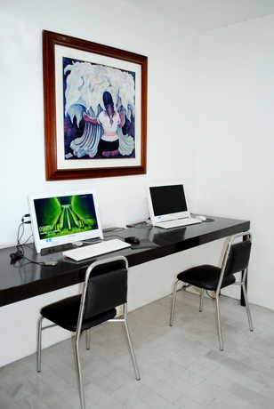 Imagen de los interiores del Hotel St George, Celaya. Foto 12