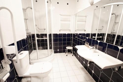 Imagen de la habitación del Hotel St. George Family & Senior Spa Kudowa-Zdr&oacute;j. Foto 6