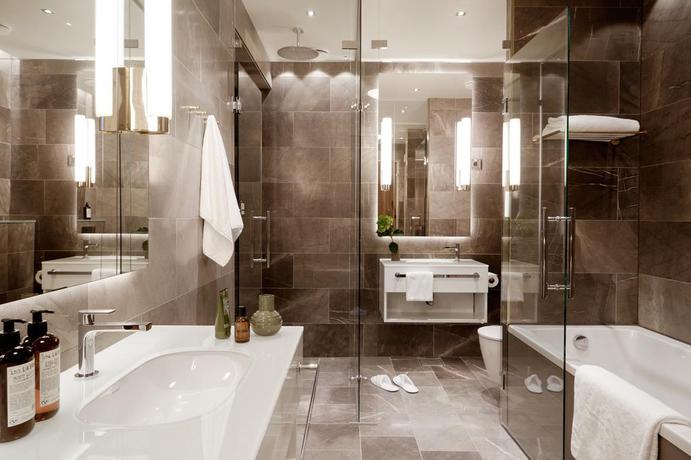 Imagen de la habitación del Hotel St. George Helsinki. Foto 6