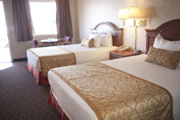 Imagen de la habitación del Hotel St. George Inn And Suites. Foto 14