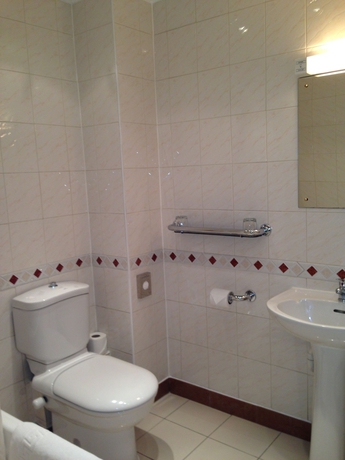 Imagen de la habitación del Hotel St George, Londres. Foto 4