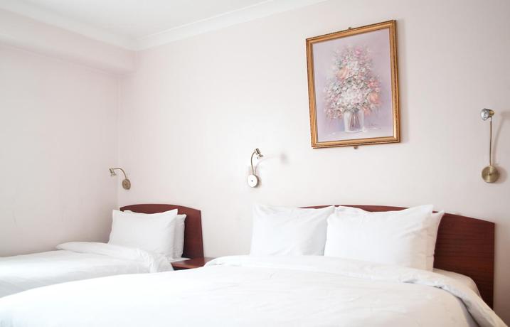 Imagen general del Hotel St George, Londres. Foto 8