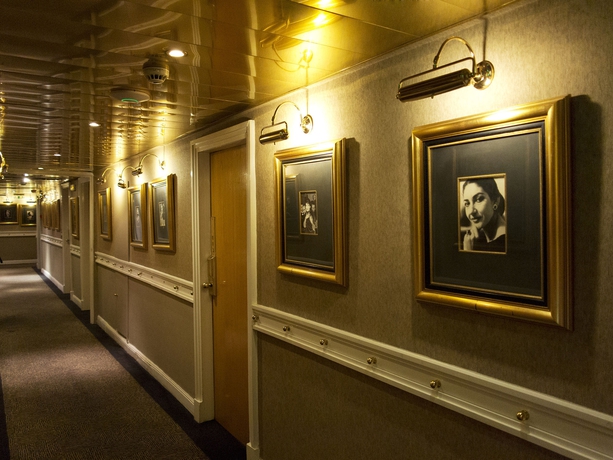 Imagen de los interiores del Hotel St George Lycabettus. Foto 20