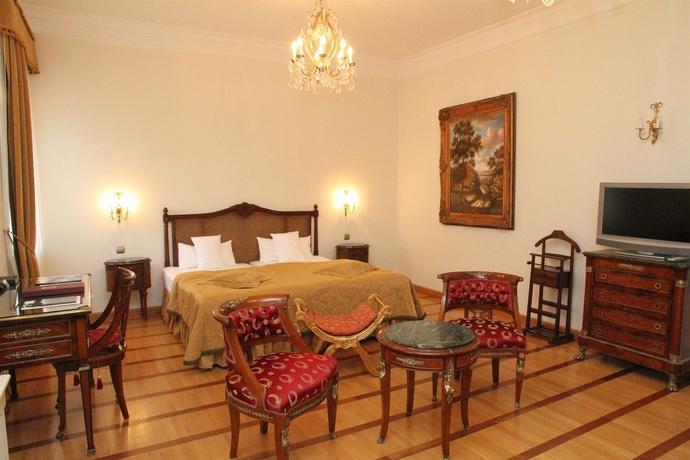 Imagen de la habitación del Hotel St. George Residence All Suite De Luxe. Foto 4