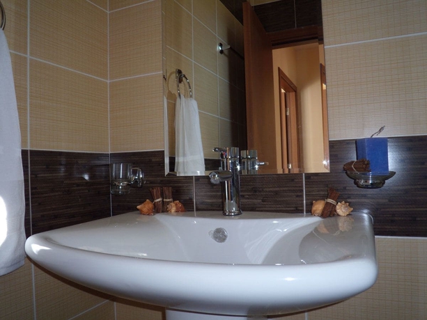 Imagen de la habitación del Hotel St. George Ski and Holiday. Foto 5