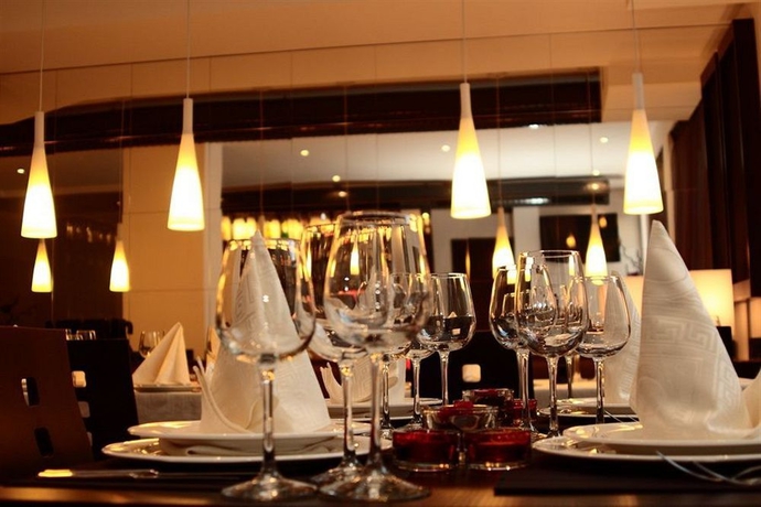 Imagen del bar/restaurante del Hotel St George, Sofia. Foto 3