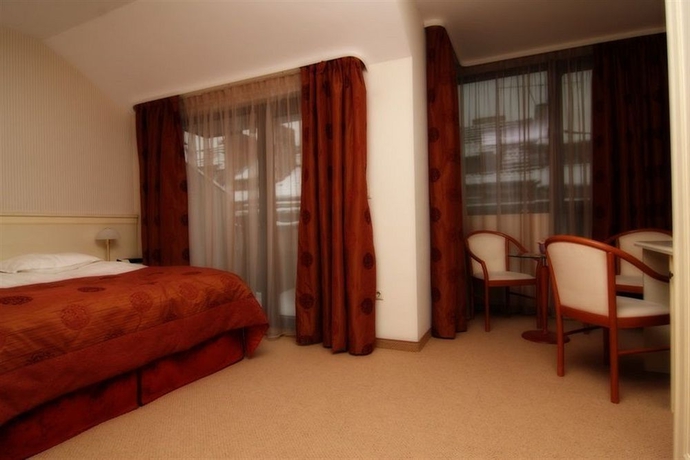 Imagen de la habitación del Hotel St George, Sofia. Foto 7