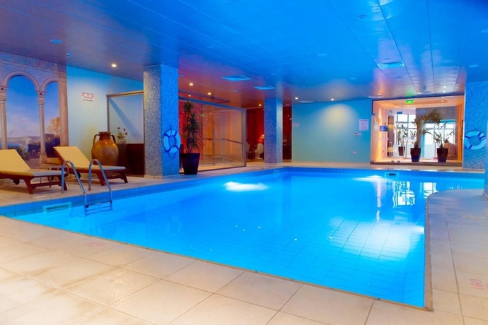 Imagen general del Hotel St. George Spa and Beach Resort. Foto 3