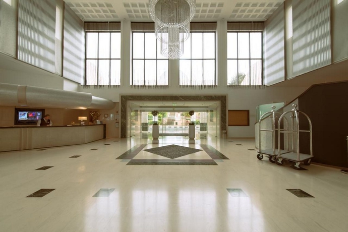 Imagen general del Hotel St. George Spa and Beach Resort. Foto 14