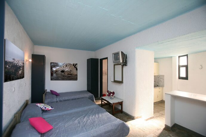 Imagen general del Hotel St. George Studios. Foto 4