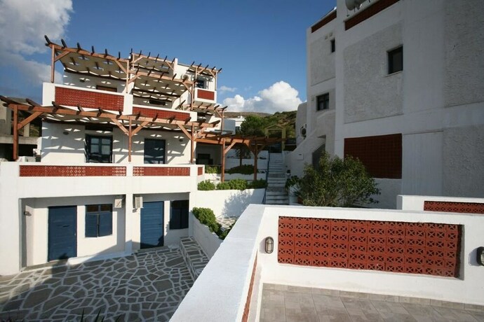 Imagen general del Hotel St. George Studios. Foto 1