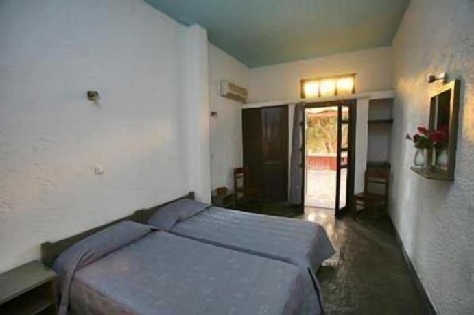 Imagen de la habitación del Hotel St. George Studios. Foto 23