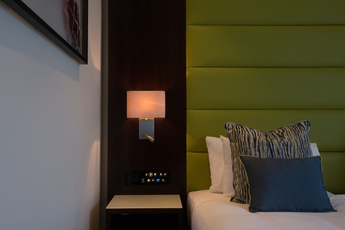 Imagen de la habitación del Hotel St George Wembley. Foto 8